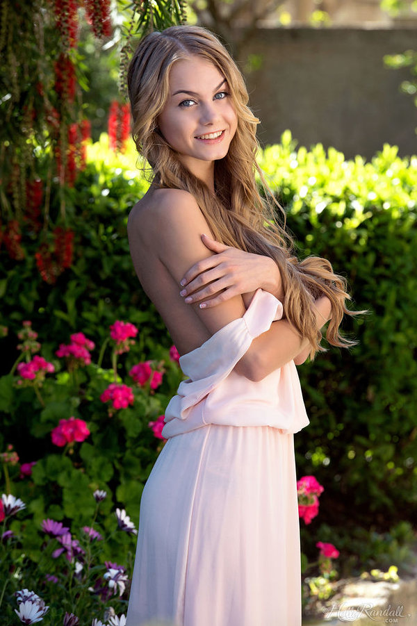 Рутильда, 24 года, 5 размер груди